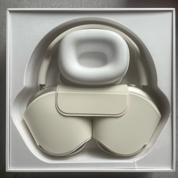 Apple Other - Apple AirPods Max 2